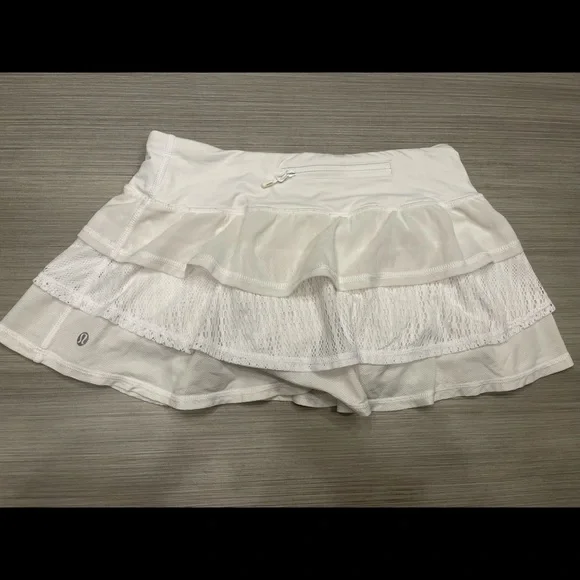 Lululemon - Picture 2 of 3